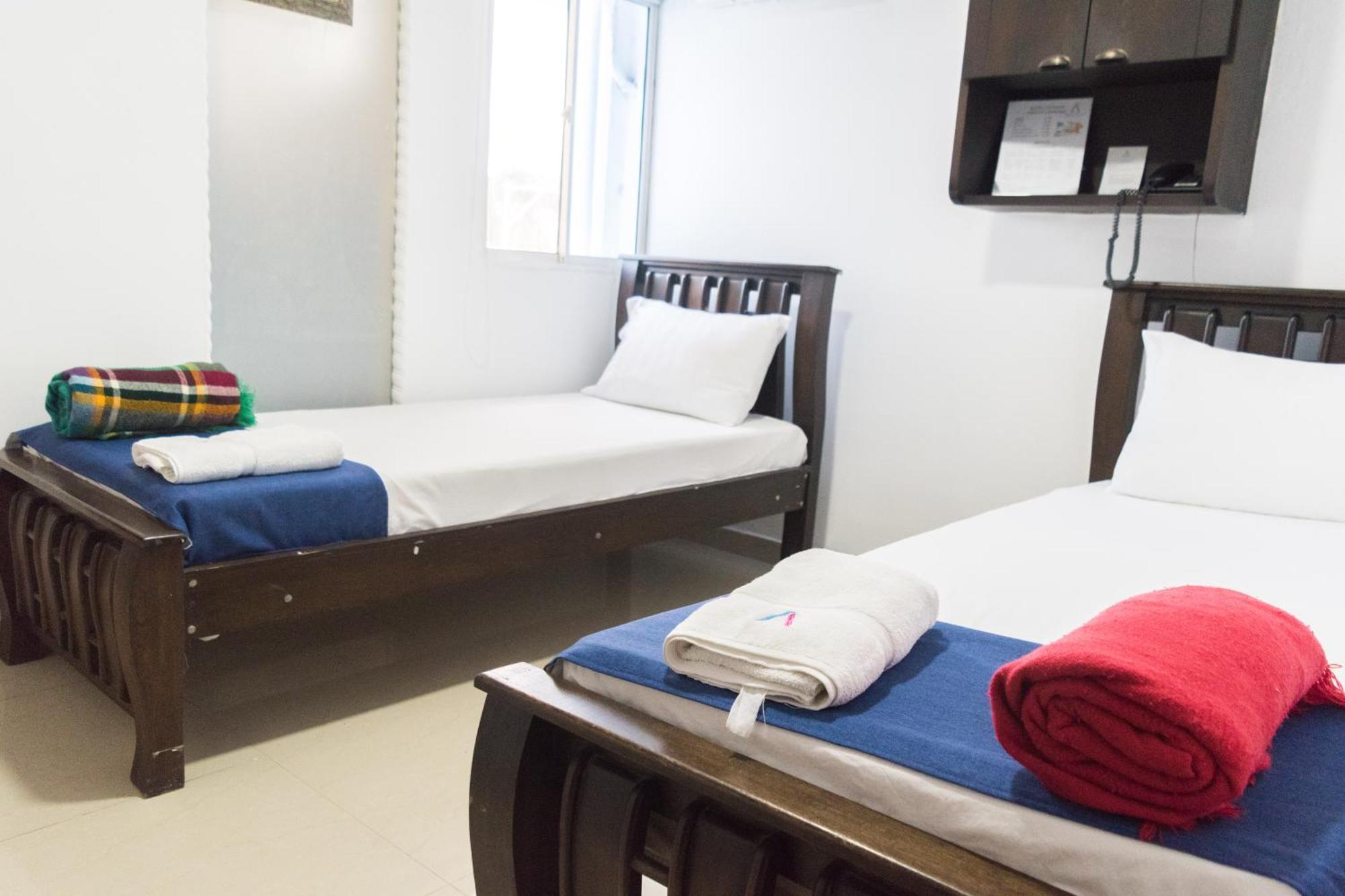 Hotel Aquarius 2*
